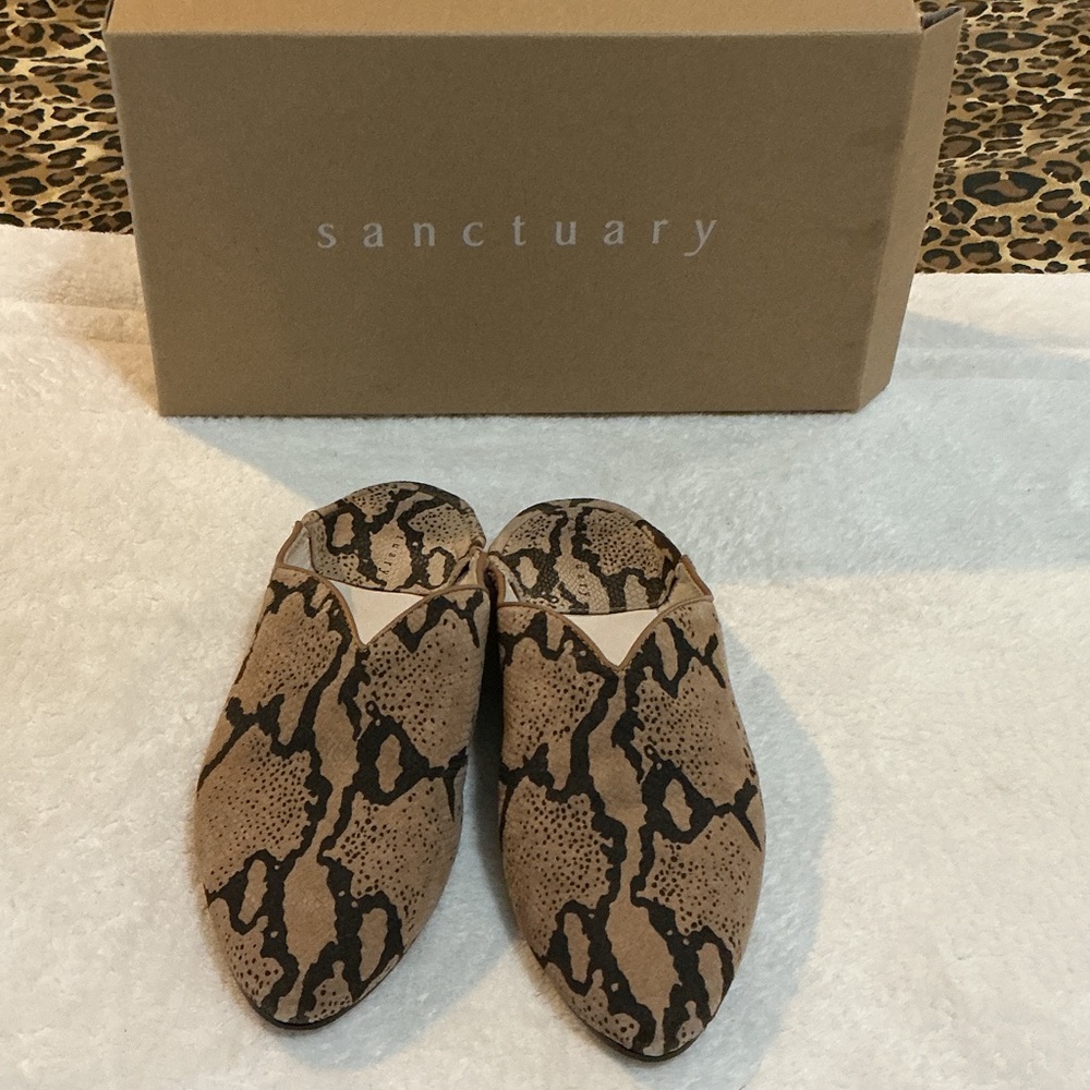 Sanctuary Saieda Tan and Black Leather Snake-Print Slip-On Mules